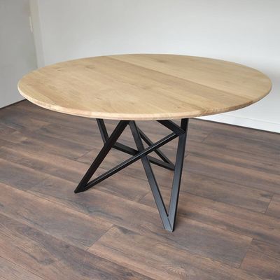 Ronde eettafel met Geometrisch onderstel | Loyettes